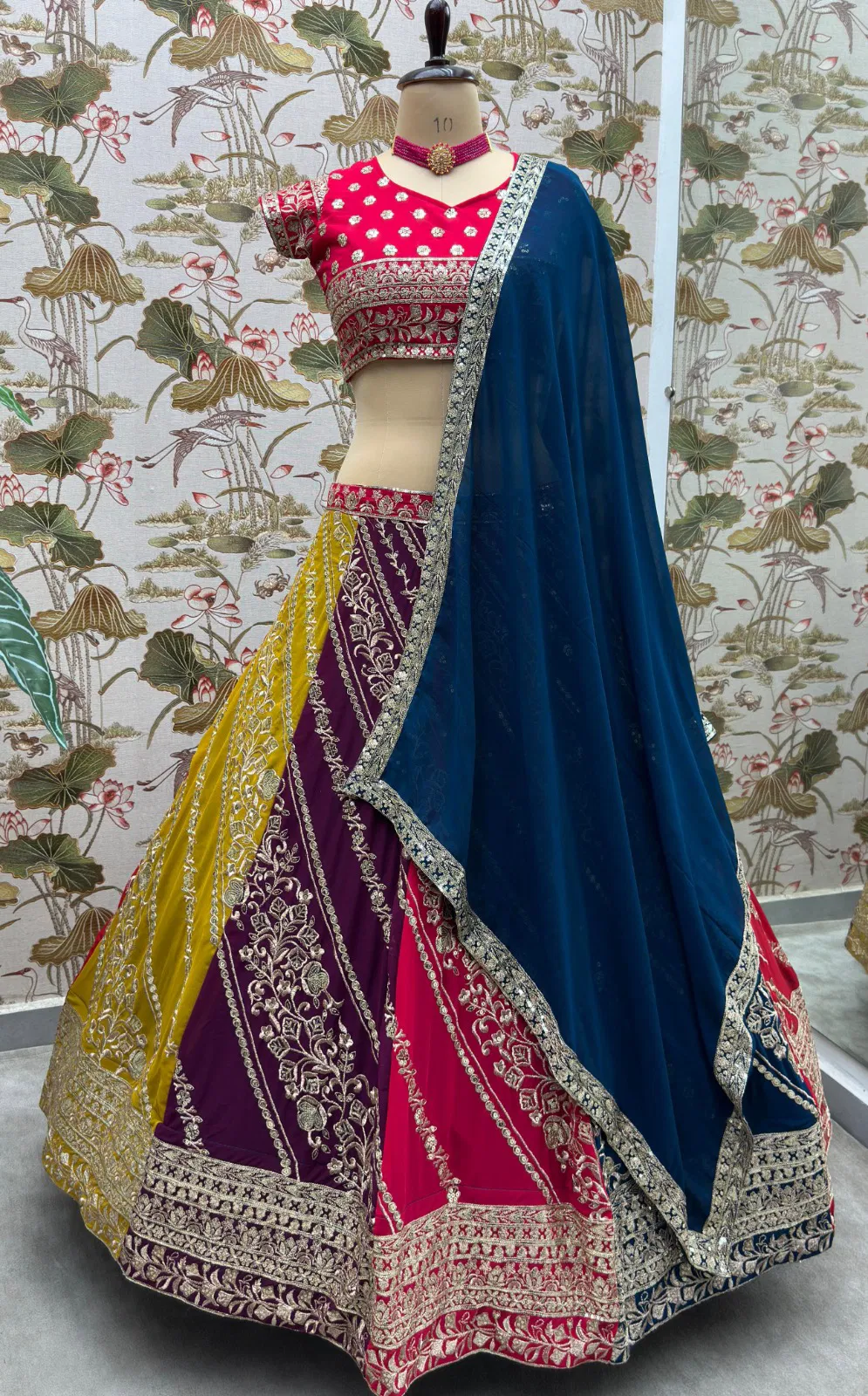Dvd 5069 Faux Georgette Embroidery Sequence Design Work Lehenga Choli Wholesale In India